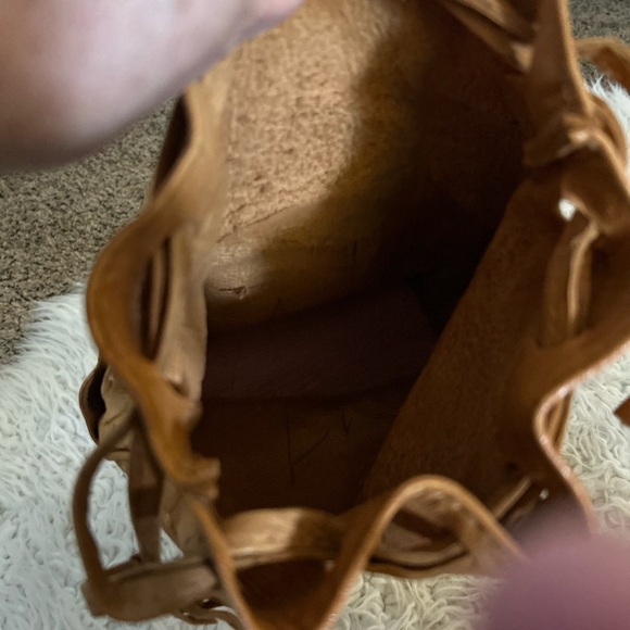 Tan Embossed Hobo Bag New not leather PURSE-SALE was $25 G1 - Picture 3 of 6